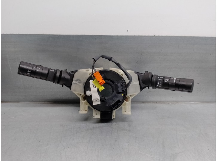 Recambio de mando luces para nissan altima referencia OEM IAM 25540EA00B 