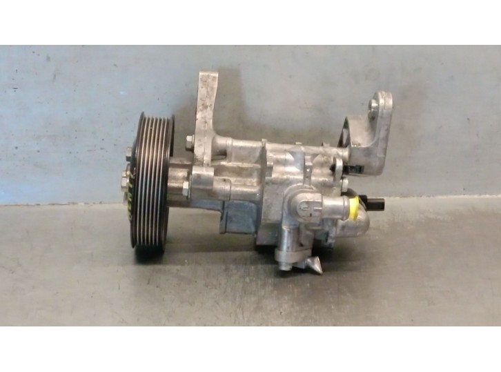 Recambio de bomba servodireccion para bmw 5 gran turismo (f07) 530 d referencia OEM IAM 679649103 32416796491 IXETIC