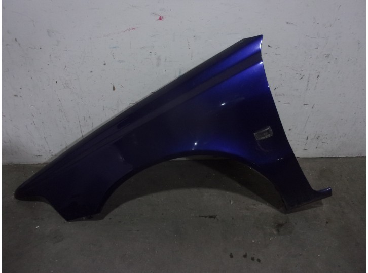 Recambio de aleta delantera izquierda para volvo s40 berlina 1.6 cat referencia OEM IAM 30883925 AZUL 