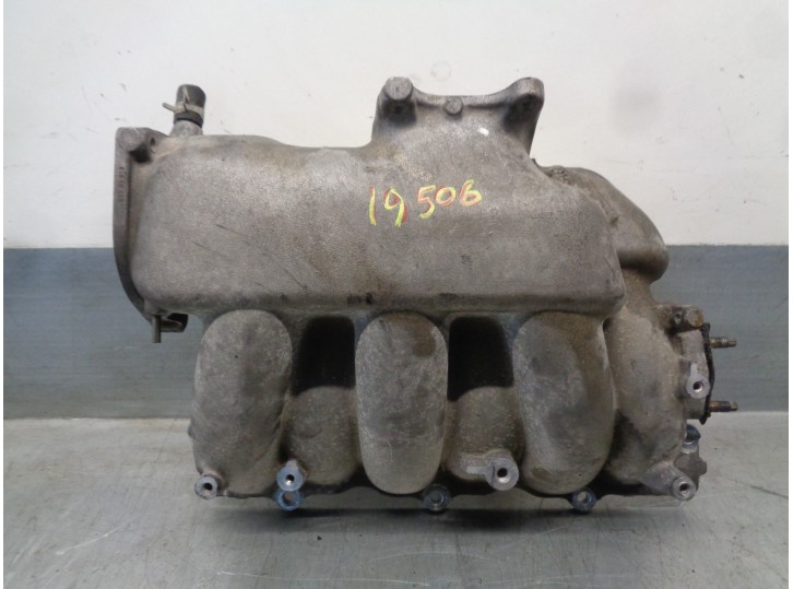 Recambio de colector admision para nissan altima referencia OEM IAM 140107Y040  