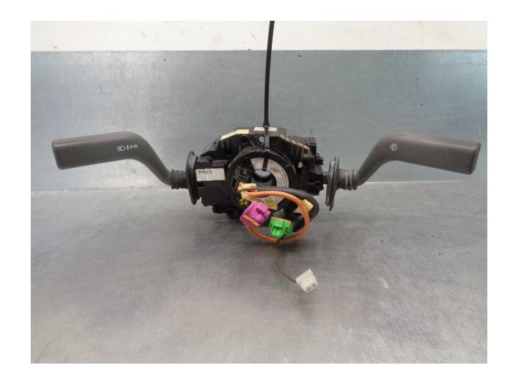 Recambio de mando luces para volvo s40 berlina 1.6 cat referencia OEM IAM 30638464 30538468 