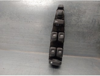 Replacement front left window regulator switch for Volvo S40 sedan 1.6 cat OEM IAM reference 30638533 30638533 4 DOORS