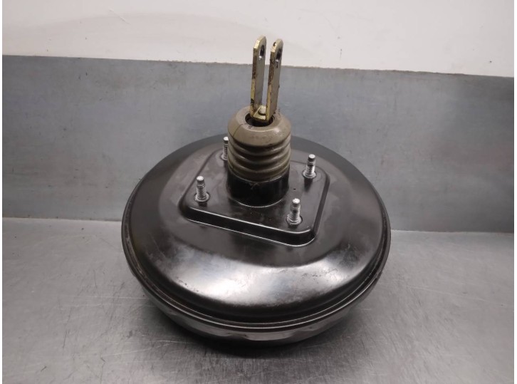 Recambio de servofreno para volvo s40 berlina 1.6 cat referencia OEM IAM 30884422 136893 BOSCH