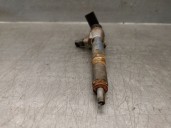 Recambio de inyector para renault megane ii berlina 5p 1.5 dci diesel referencia OEM IAM 166009445R CONTINENTAL