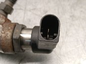 Recambio de inyector para renault megane ii berlina 5p 1.5 dci diesel referencia OEM IAM 166009445R CONTINENTAL