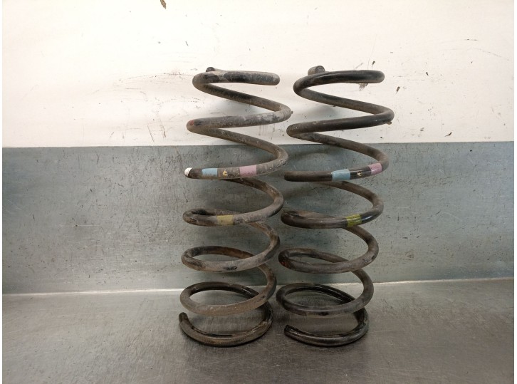 Recambio de muelle amortiguacion para kia picanto ii (ta) 1.0 referencia OEM IAM 553301Y400 553301Y400 