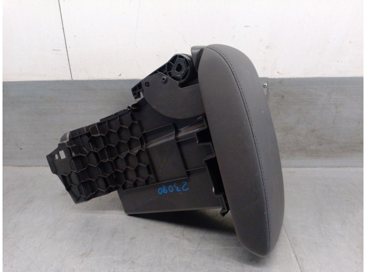 Recambio de apoyabrazos central para suzuki vitara (ly) 1.4 hybrid (mild hybrid) referencia OEM IAM 2380568 7585074S005PK 