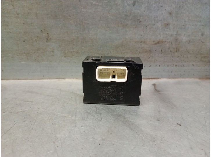 Recambio de modulo electronico para lexus rx (mcu15) 300 awd (mcu15) referencia OEM IAM 8937348010 8937348010 