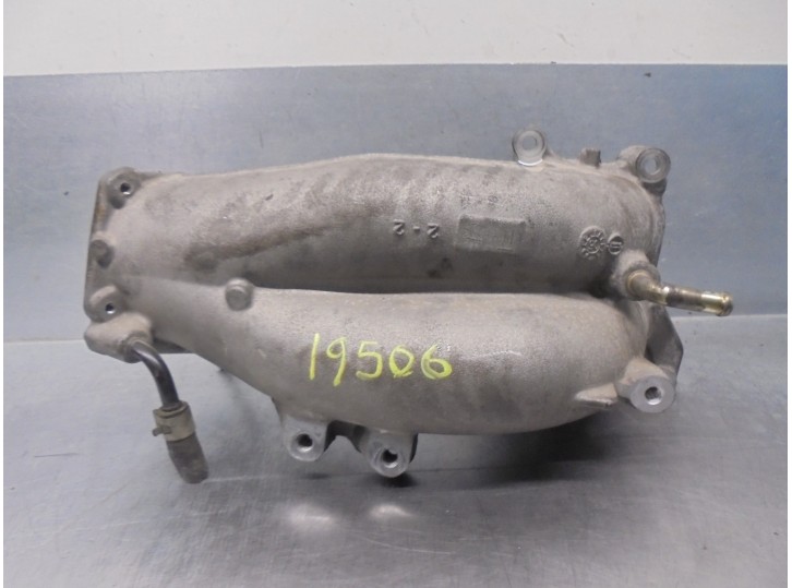 Recambio de colector admision para nissan altima referencia OEM IAM 140107Y000  