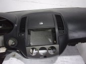Recambio de salpicadero para nissan altima referencia OEM IAM 68200ZB011 NEGRO 