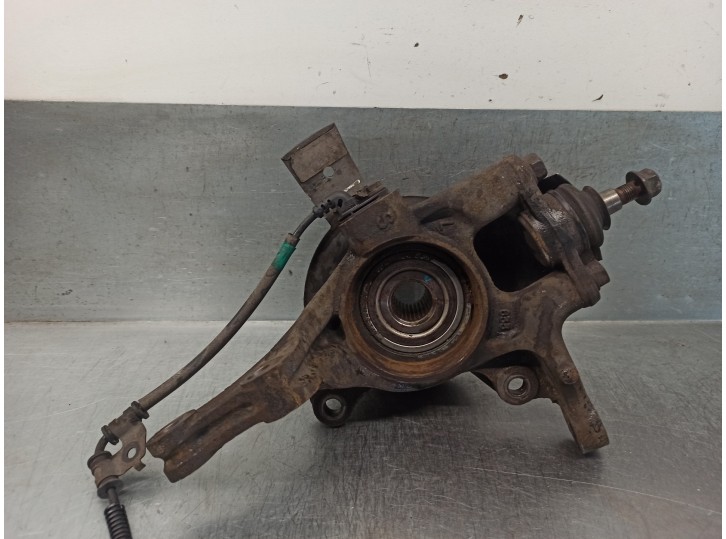 Recambio de mangueta delantera izquierda para kia magentis 2.0 crdi referencia OEM IAM 517152G101  