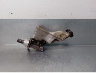 Recambio de bomba freno para hyundai i40 1.7 crdi cat referencia OEM IAM 585103Z000  