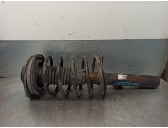Replacement front right shock absorber for Peugeot 306 saloon 3/5 doors (S1) 1.9 turbodiesel OEM IAM reference 5202Q4 