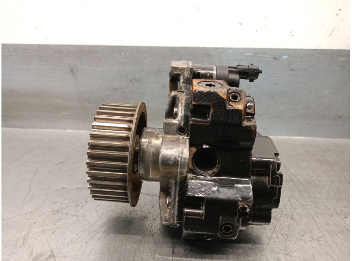 Recambio de bomba inyeccion para chrysler voyager (rg) 2.5 crd cat referencia OEM IAM 5066819AB 5066819AB 0445010034 BOSCH