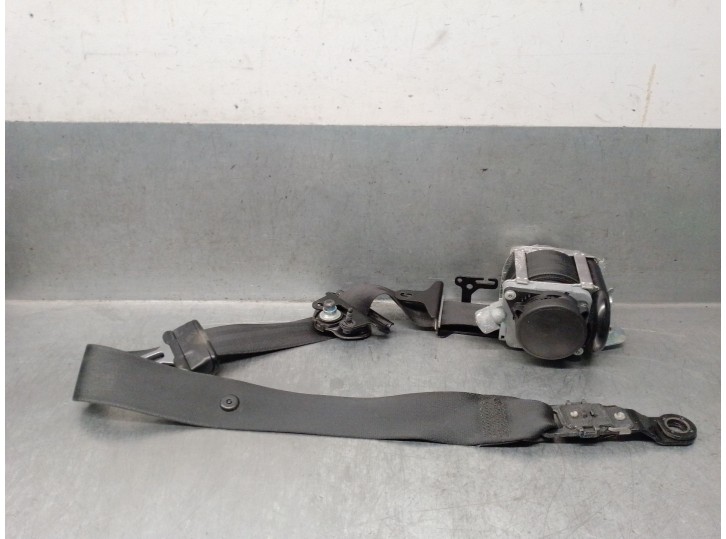 Replacement front right seatbelt for Volvo S60 II (134) D4 OEM IAM reference 39818843 39818843 