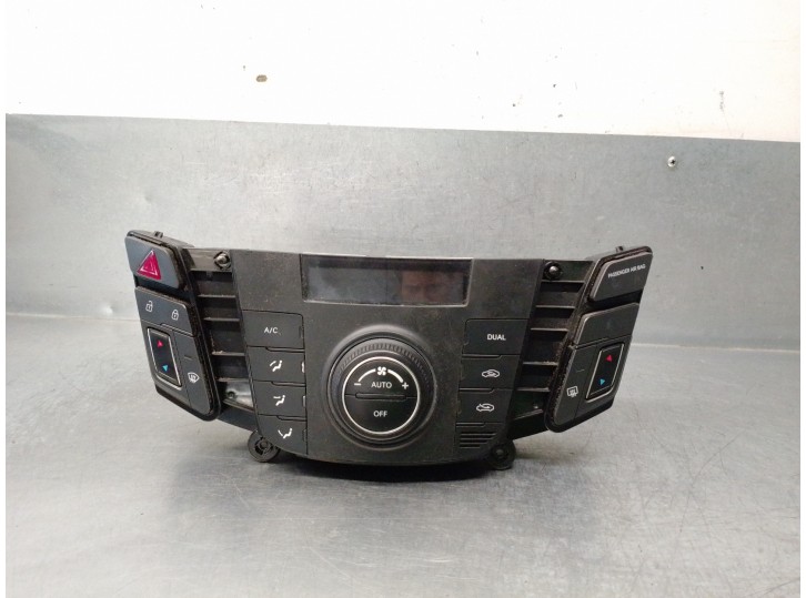 Replacement heating / air conditioning control unit for Hyundai i40 1.7 CRDi CAT OEM IAM reference 972503ZDD0 WITH WARNING 