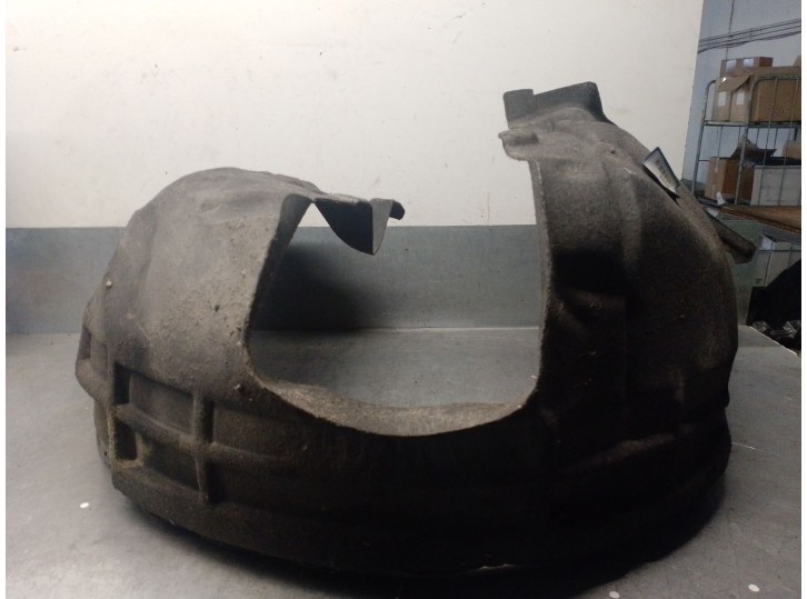 Replacement front left wheel arch for Volvo S60 II (134) D4 OEM IAM reference 31353518 