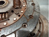 Recambio de kit embrague para chevrolet aveo 1.3 diesel cat referencia OEM IAM 55572383 9223223 LUK