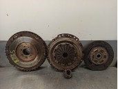 Recambio de kit embrague para renault 21 berlina (b/l48) 1.8 referencia OEM IAM 7700598580 689663 VALEO