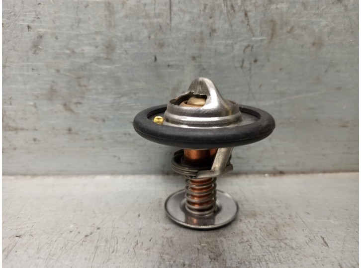 Recambio de termostato para opel astra g berlina referencia OEM IAM 38882K 