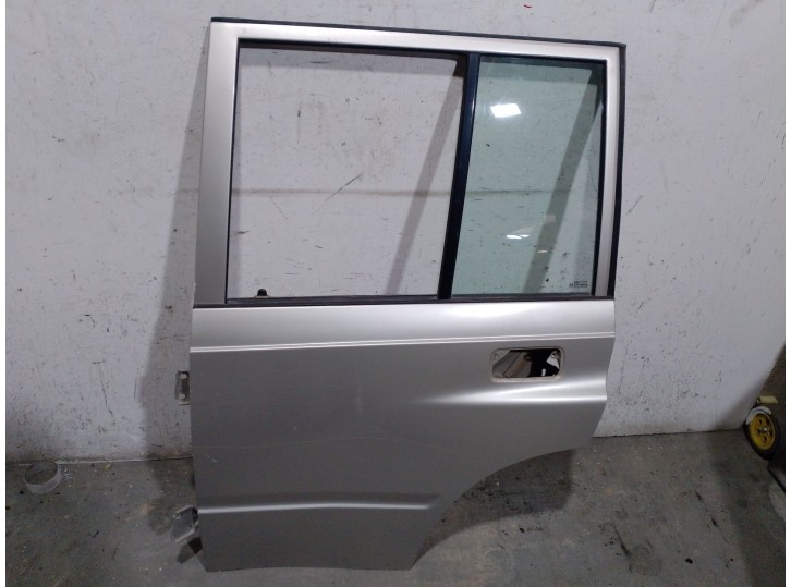 Recambio de puerta trasera izquierda para santana 300/350 1.6 hdi 4x4 referencia OEM IAM 5451228  