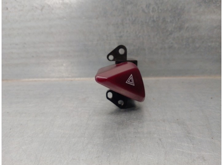 Recambio de warning para mitsubishi space wagon (n80/n90) 2.4 gdi cat referencia OEM IAM MR346674 MR346674 