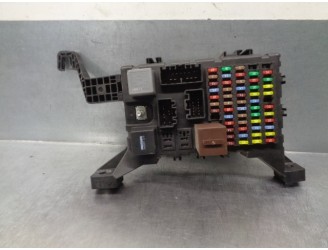 Recambio de caja reles / fusibles para jaguar x-type 2.0 d executive referencia OEM IAM 4X4314A073AD  