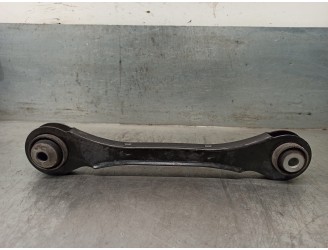 Recambio de brazo suspension superior trasero izquierdo para bmw serie 1 lim. (f20) 2.0 turbodiesel referencia OEM IAM 6792519  