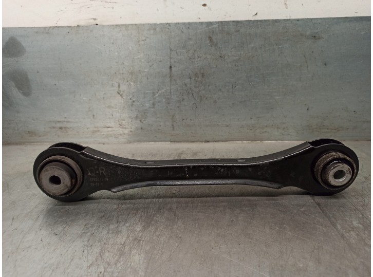Recambio de brazo suspension superior trasero derecho para bmw serie 1 lim. (f20) 2.0 turbodiesel referencia OEM IAM 6792519 