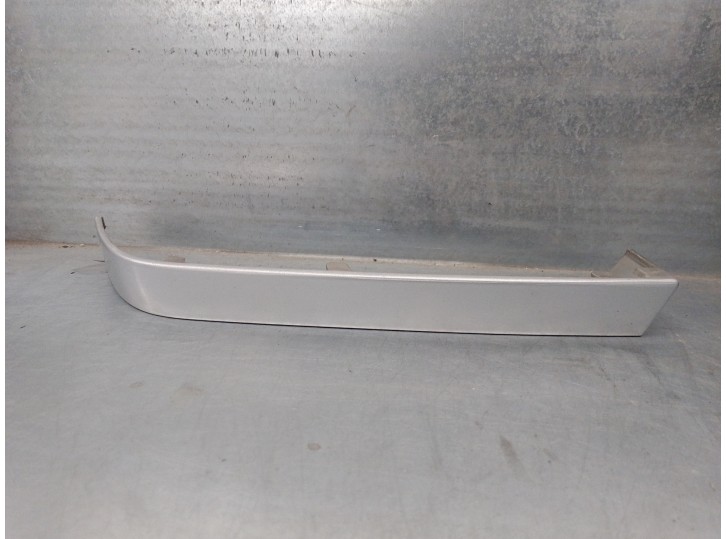 Recambio de cerquillo faro para bmw serie 3 compact (e46) 2.0 16v diesel cat referencia OEM IAM 7020080  