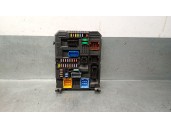 Recambio de caja reles / fusibles para opel vivaro c furgoneta (k0) 1.5 referencia OEM IAM 9830790580 