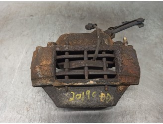 Recambio de pinza freno delantera derecha para iveco daily caja cerrada (1989 =>) 2.5 diesel referencia OEM IAM 99464098  BREMBO