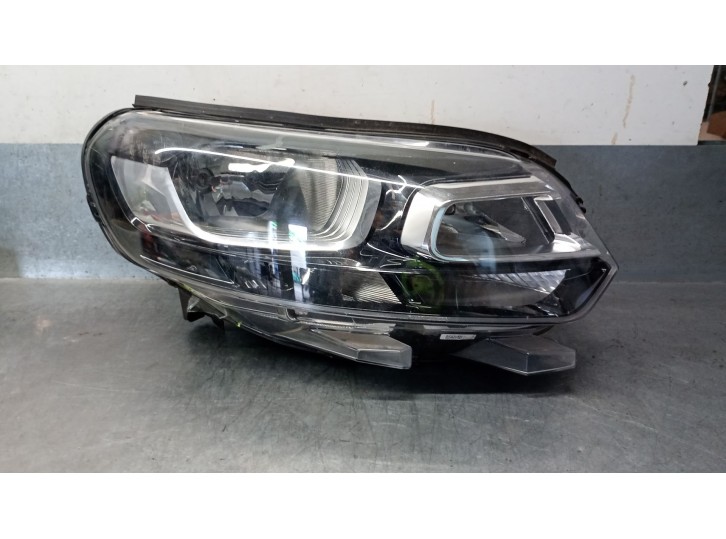 Recambio de faro derecho para opel vivaro c furgoneta (k0) 1.5 referencia OEM IAM 9808567680 9808567680 