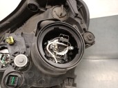 Recambio de faro derecho para kia carens iii monospace (un) 2.0 crdi 115 referencia OEM IAM 921021D020 921021D020 