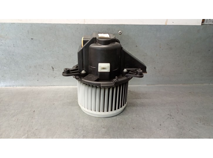 Recambio de motor calefaccion para opel vivaro c furgoneta (k0) 1.5 referencia OEM IAM 5P1330100 5P1330100 