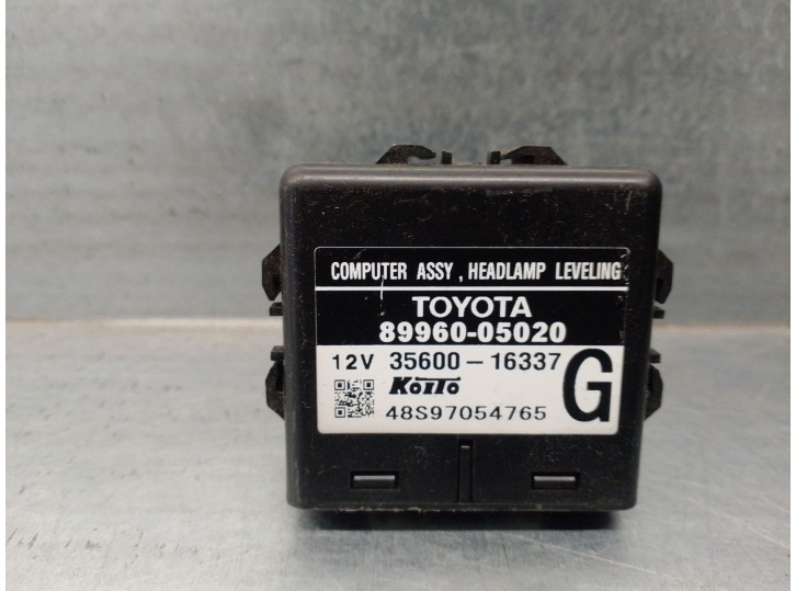 Replacement electronic module for Toyota Avensis sedan (T25) 2.0 D-CAT OEM IAM reference 8996005020 3560016337 KOITO