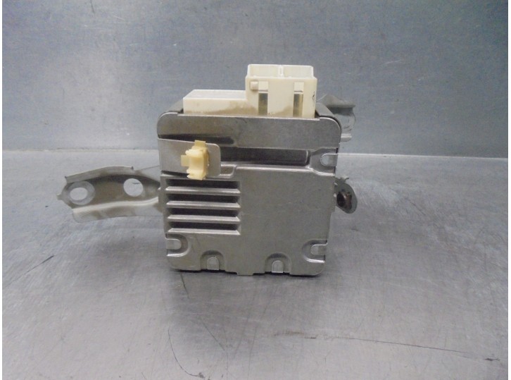 Recambio de centralita inmovilizador para toyota avensis berlina (t25) 1.8 sol sedán (4-ptas.) referencia OEM IAM 8965005030 225