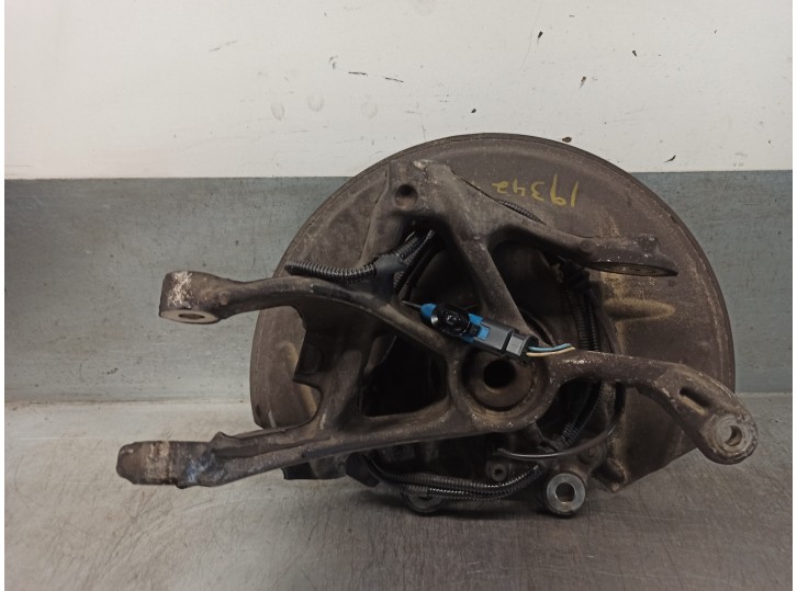 Recambio de mangueta trasera derecha para peugeot 508 2.0 16v hdi fap referencia OEM IAM 517629  