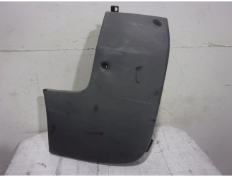 Recambio de puntera paragolpes trasera izquierda para renault trafic caja cerrada (ab 4.01) 1.9 diesel referencia OEM IAM 820020