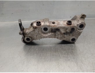 Recambio de soporte motor para citroën c3 1.4 hdi audace referencia OEM IAM 9637558580  