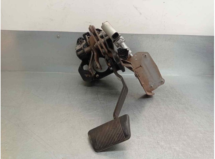 Recambio de pedal freno para chrysler grand voyager 2.8 crd cat referencia OEM IAM 04721923AC 