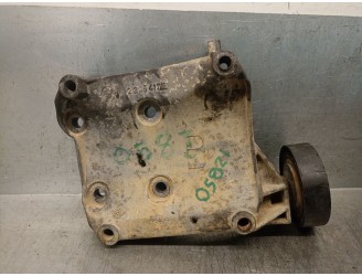 Recambio de soporte alternador para land rover range rover (lp) 2.5 turbodiesel referencia OEM IAM 2245417  