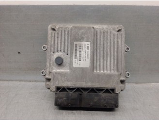 Recambio de centralita motor uce para fiat punto berlina (188) 1.3 jtd cat referencia OEM IAM 55189505  