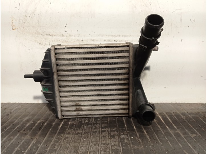 Recambio de intercooler para fiat idea (135) 1.3 jtd cat referencia OEM IAM 46836770 847850000 JDEUS