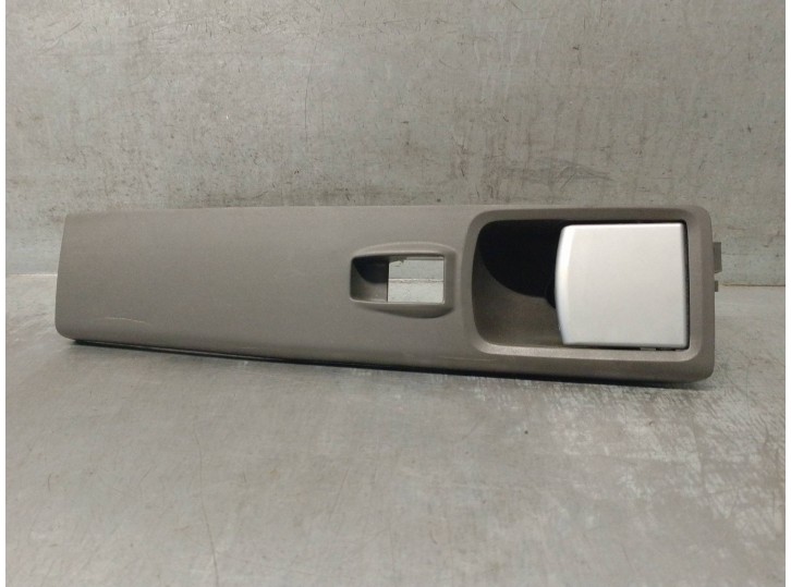 Replacement front right interior door handle for Fiat Idea (135) 1.3 JTD CAT OEM IAM reference 735387864 5 DOORS