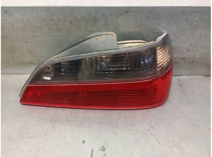 Recambio de piloto trasero derecho para peugeot 406 (8b) 2.0 16v referencia OEM IAM 6351E8 6351E8 