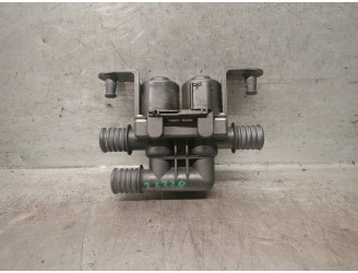 Recambio de valvula intercambio de calefaccion para bmw 5 (e60) 535 d referencia OEM IAM 64116931708 64116906652 