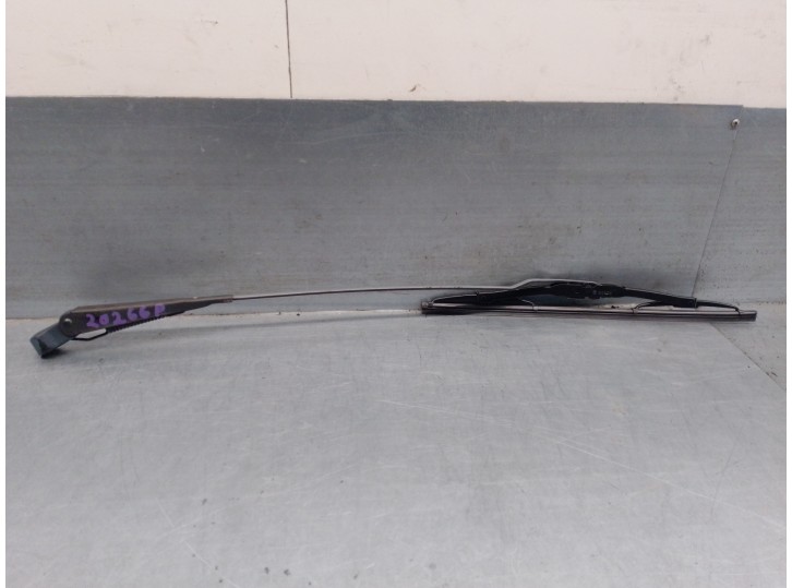 Recambio de brazo limpia trasero para ford sierra berlina referencia OEM IAM 83BG17526G3A 83BG17526G3A 