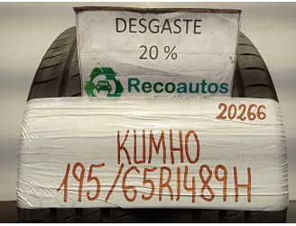 Recambio de neumatico kumho para ford sierra berlina referencia OEM IAM 19565R1489H KUMHO ECOWING ES01