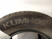 Recambio de neumatico kumho para ford sierra berlina referencia OEM IAM 19565R1489H KUMHO ECOWING ES01